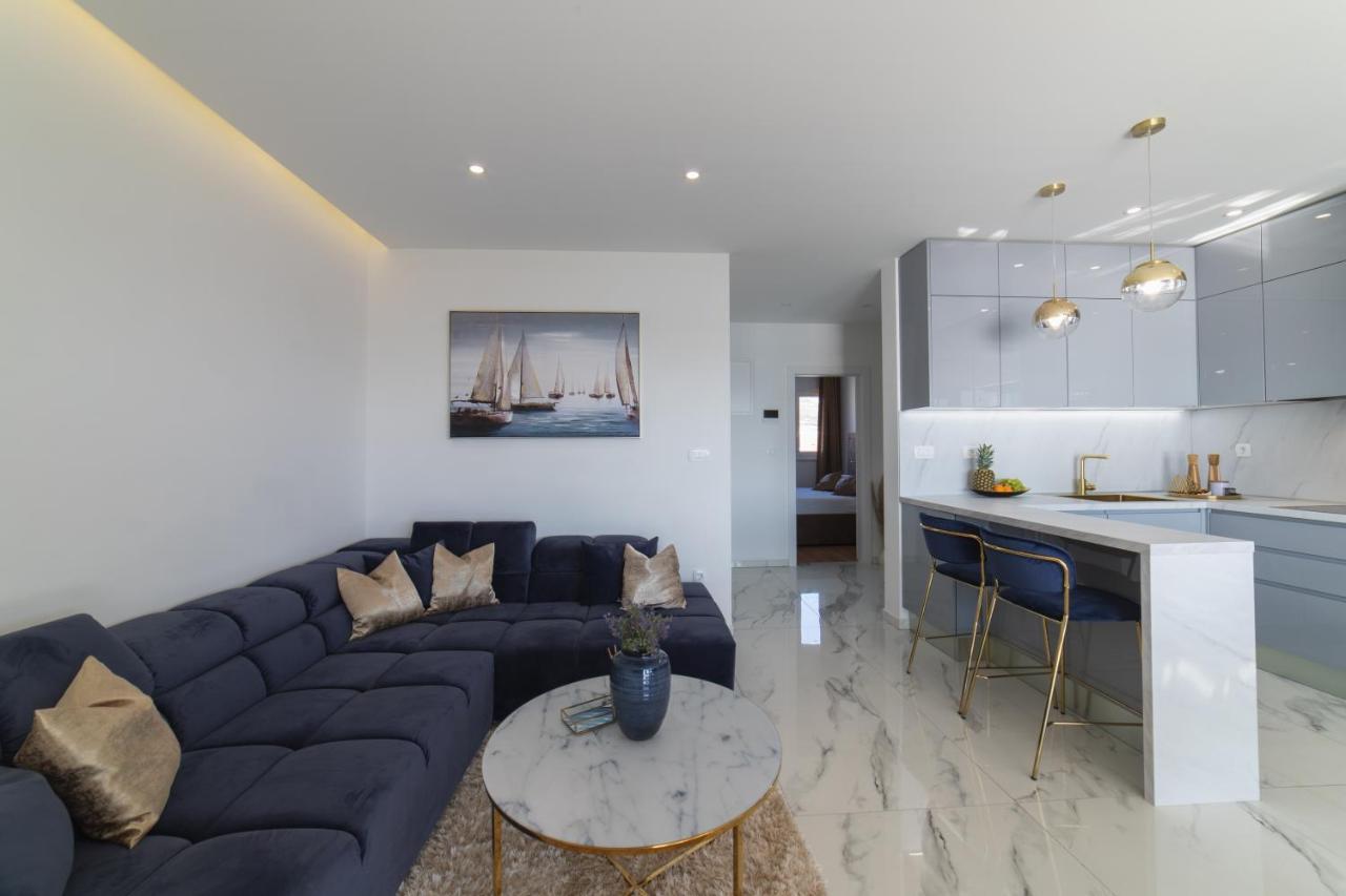 Apartman Blue Wave Trogir Exterior foto