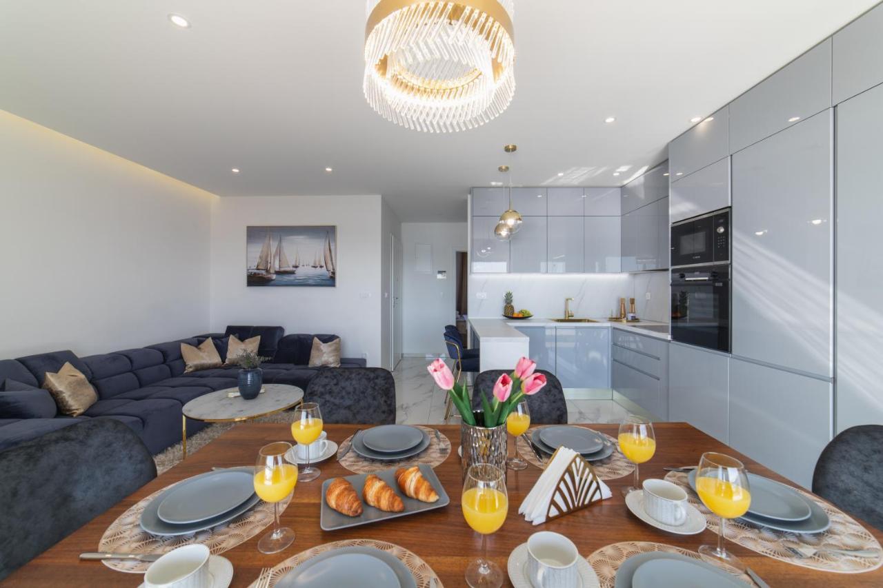 Apartman Blue Wave Trogir Exterior foto